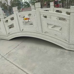 岳阳芝麻白拱桥，石桥