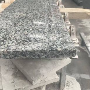 岳阳芝麻白楼梯踏步 芙蓉白