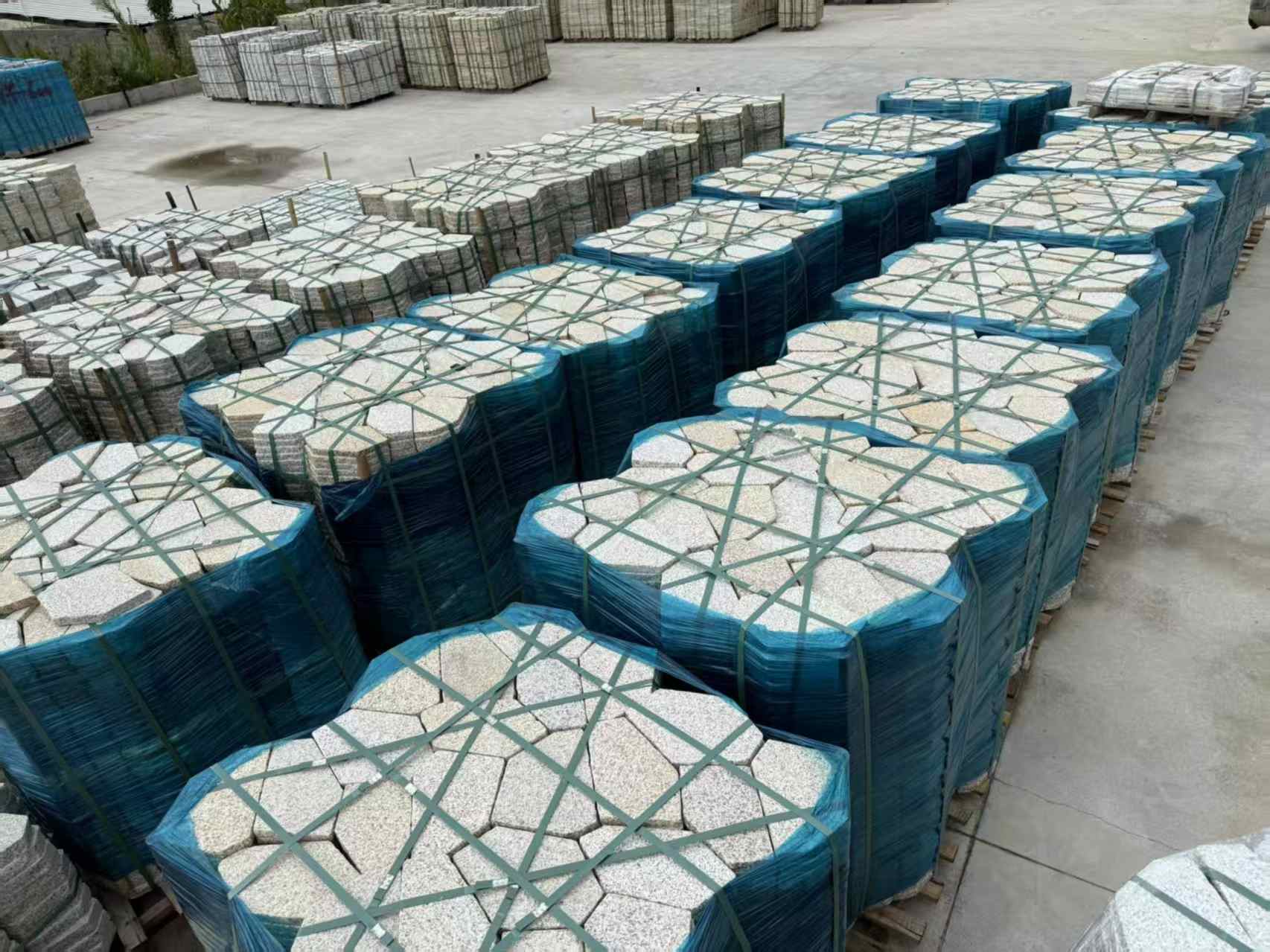 岳阳黄金麻冰裂纹 碎拼