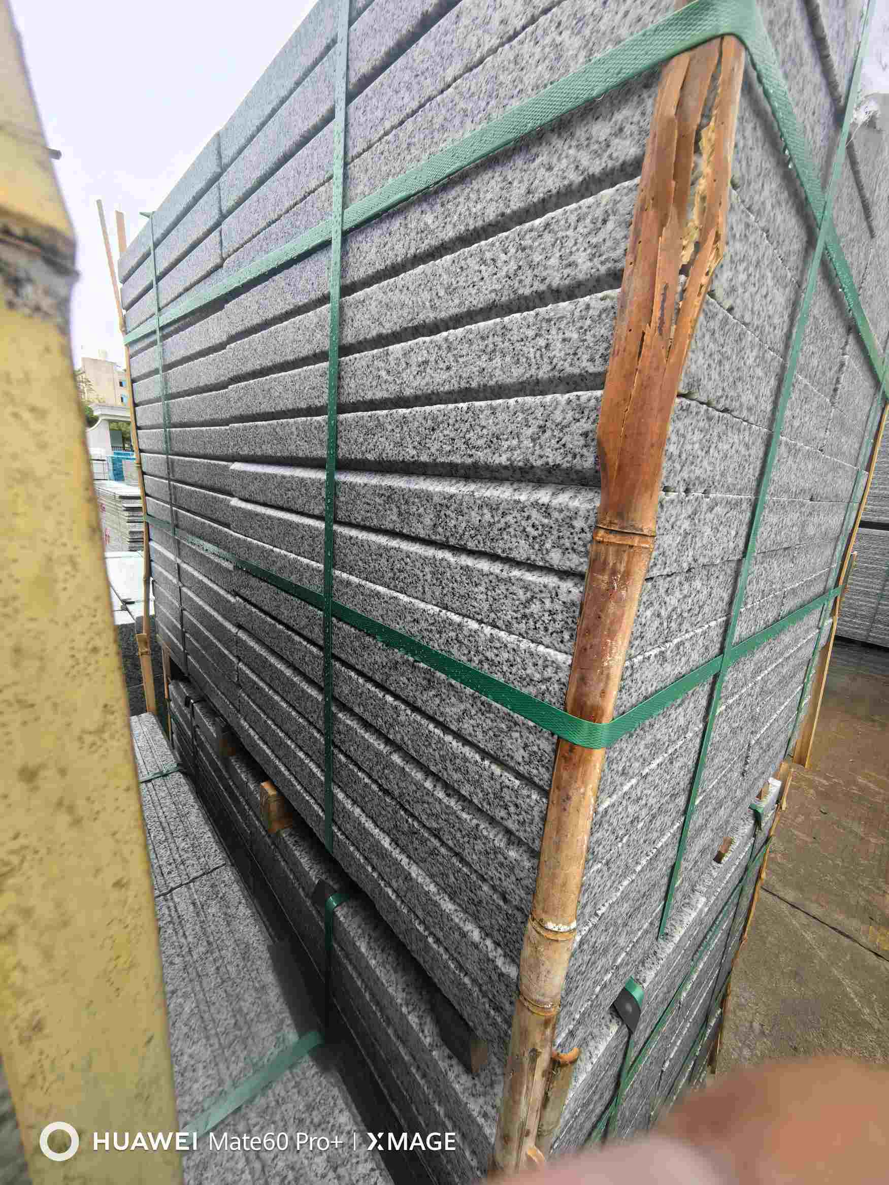 岳阳芝麻白楼梯踏步室外