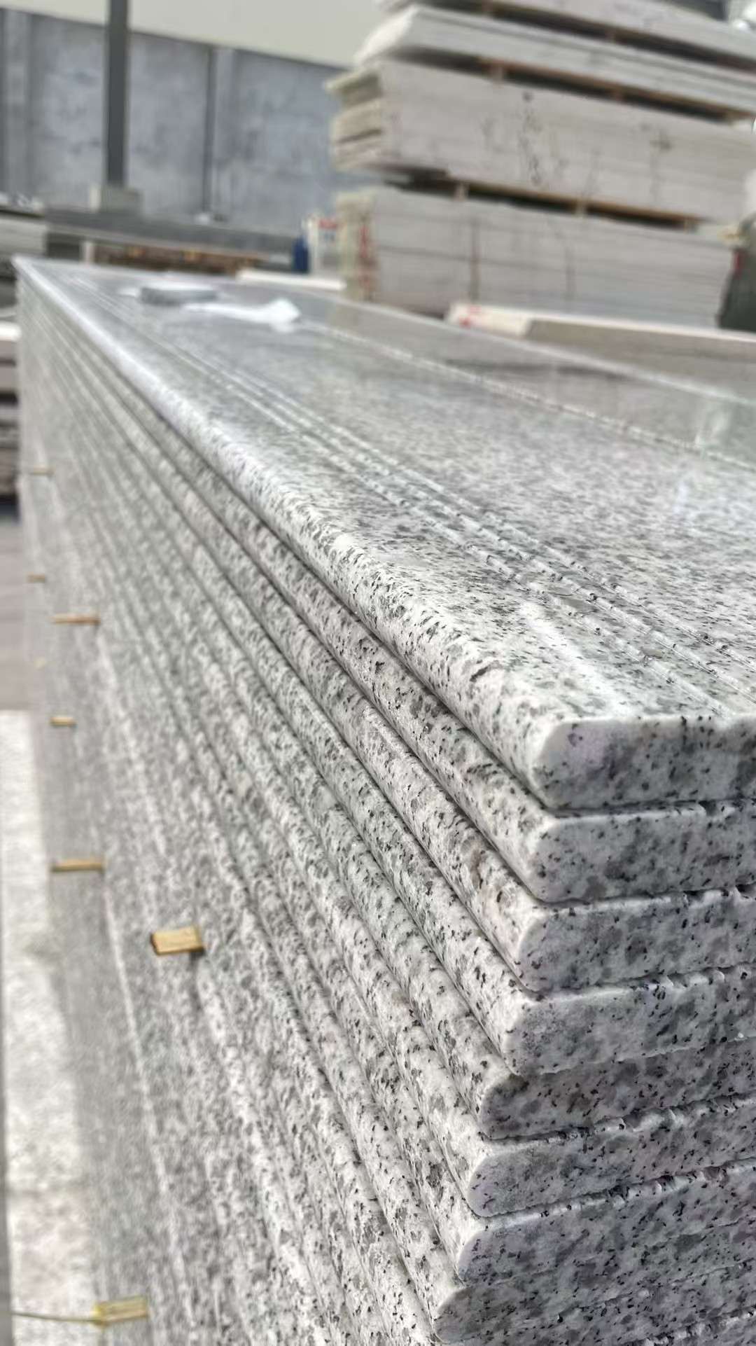 岳阳芝麻白楼梯踏步 花岗岩楼梯板材