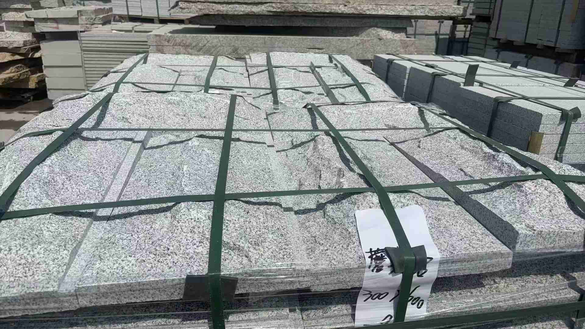 岳阳蘑菇石 自然面